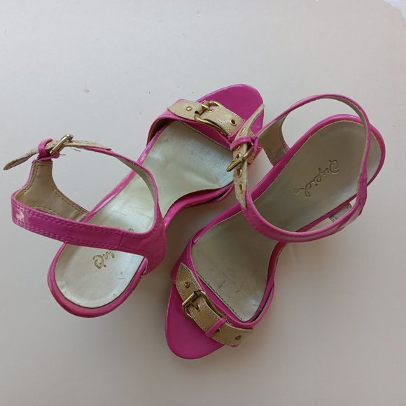 HOT PINK QUPID women's heels US 8.5 - Picture 5 of 6